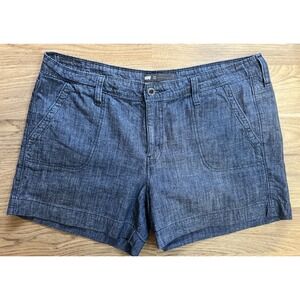 Levi's Shorts Women's Size 31 Blue Chambray Linen Type